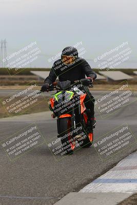 media/Oct-13-2025-Lets Ride (Mon) [[1a1cd08581]]/B Group/1220pm (Wheelie Bump)/